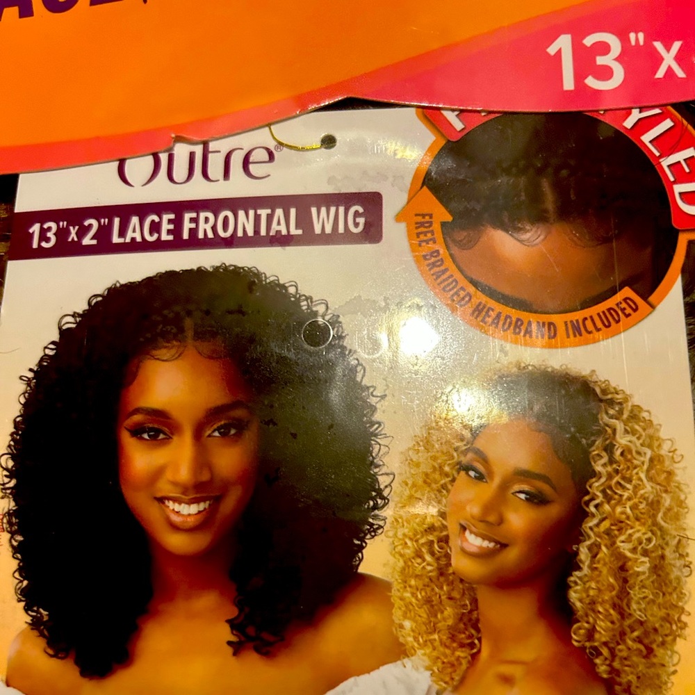 Lace wig